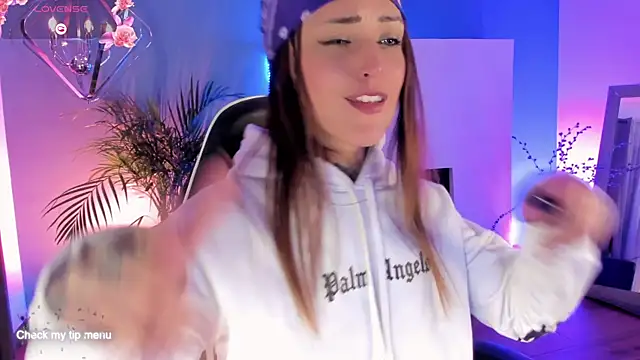 Megan_inked's cam snapshot