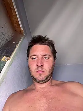 Brando2585 live sex cam