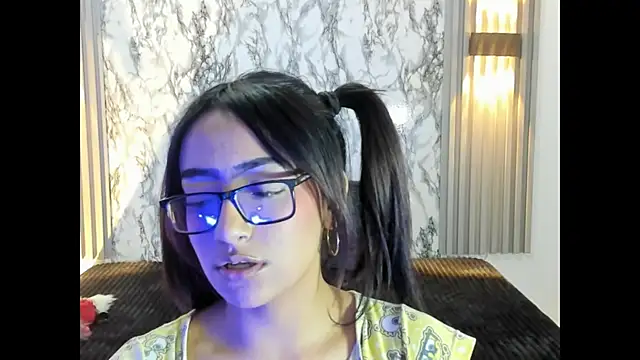 Valkyfoxxx's cam snapshot