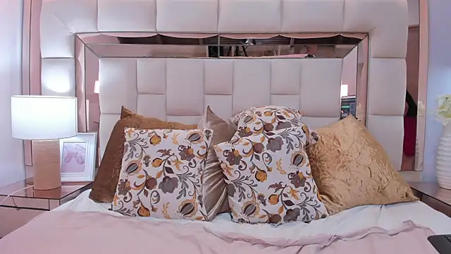 afroditablake's cam snapshot