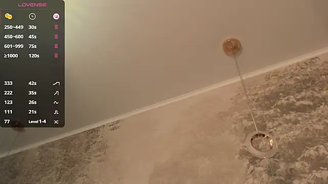 Hiaru_Cutie live sex cam