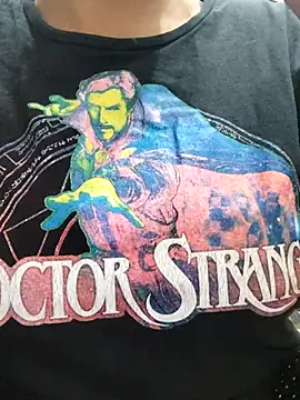 illay_love's cam snapshot