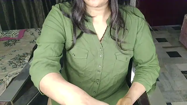 aarushi_sharmaa's cam snapshot