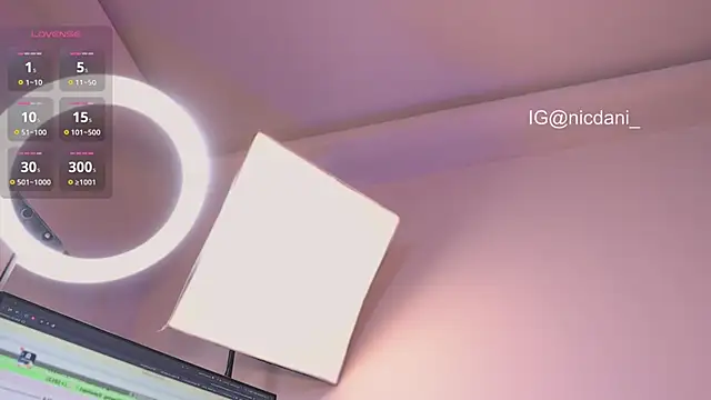 nicdani_1 live sex cam