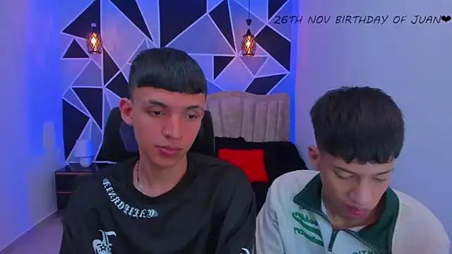 Juan_Nd_Steven live sex cam