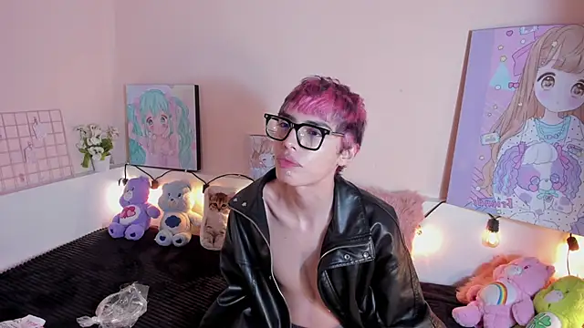 Strawberry_Kitty_ live sex cam