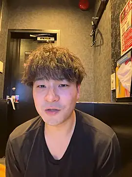 yuuki8910 live sex cam