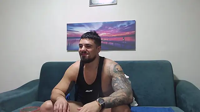 Tiberius_hunk live sex cam