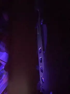 gurlnips live sex cam