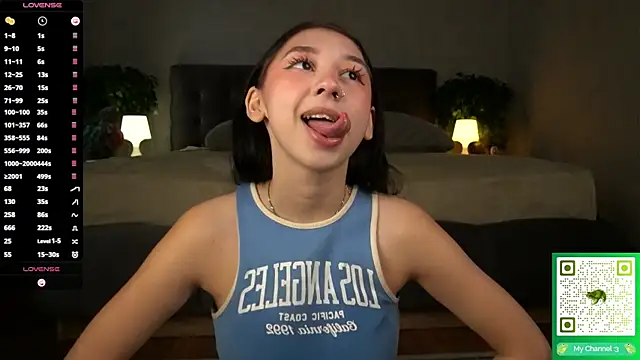 Sssonya live sex cam