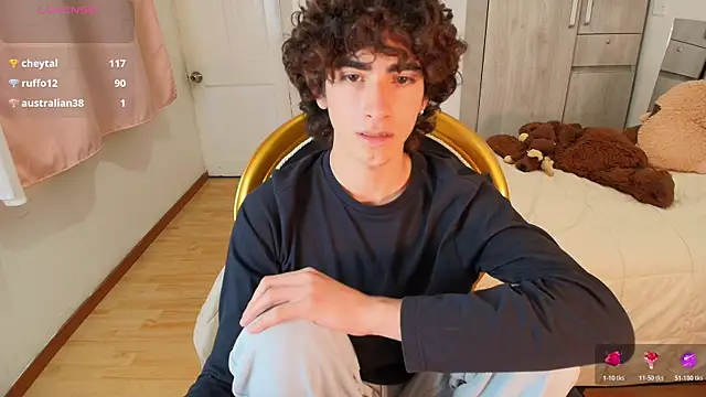 Nude_Boy18 live sex cam