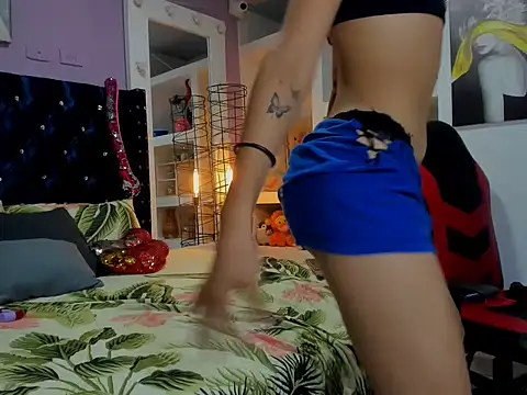 Zaira_sofiaa live sex cam