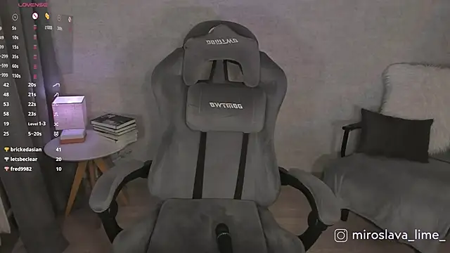 MiroslavaLime live sex cam