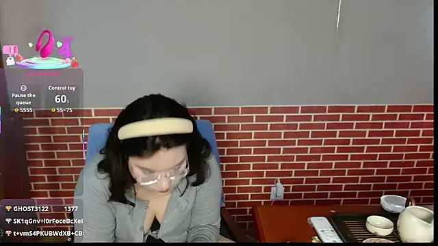 sallybing's cam snapshot