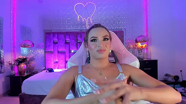 KylieVictoria live sex cam