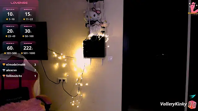 VelleryKinky live sex cam