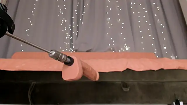 tinki_winkii live sex cam