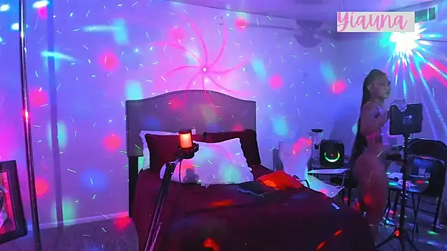 yiauana's cam snapshot