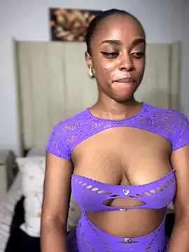 BhadBhad_Kitty's cam snapshot