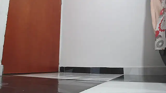 saaramiller live sex cam