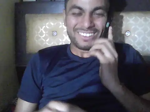 Stubborndesiboy live sex cam