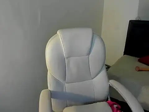 Zulema_R1's cam snapshot