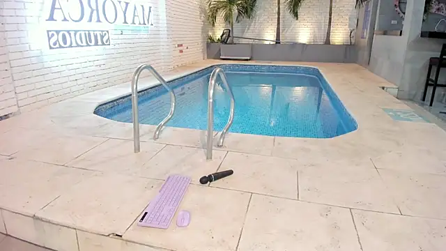 sabrinamilani live sex cam