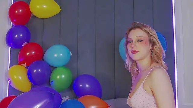 CaitlinSugar's web cam