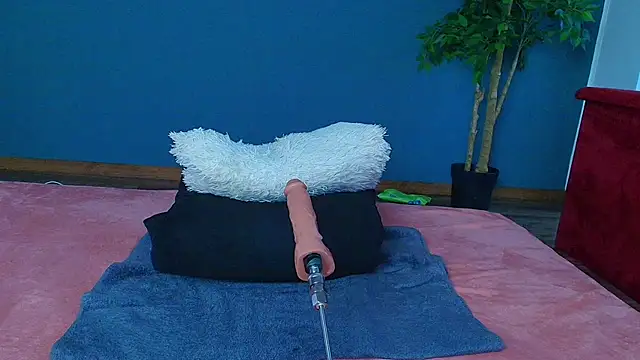 Perfect_Moans's cam snapshot