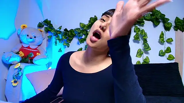 tati_cardenas live sex cam