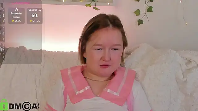 Sara_Robinson's cam snapshot