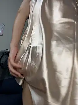 Io_chaaan_xxx live sex cam