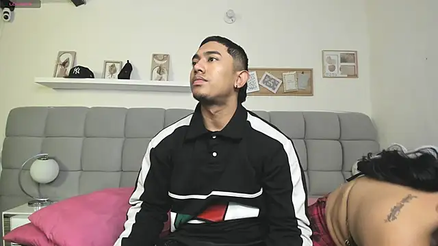 erotic_sins's cam snapshot