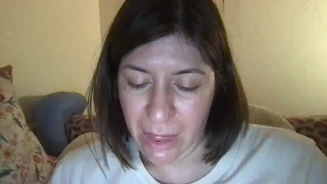 HYPHYtype's cam snapshot