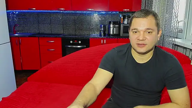 sladkayapara2019's cam snapshot