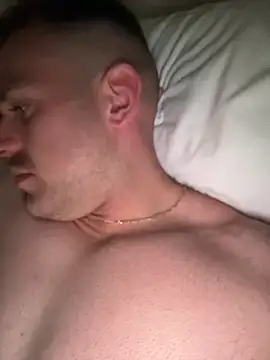 ThatBlueEyedBoy's cam snapshot