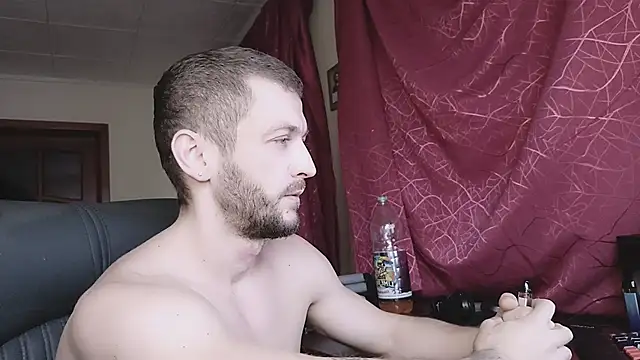 333Alone_in_theDark777's cam snapshot