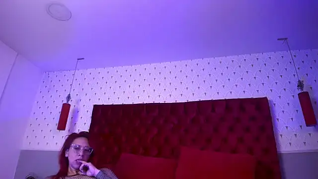 GyaCarpenti's cam snapshot