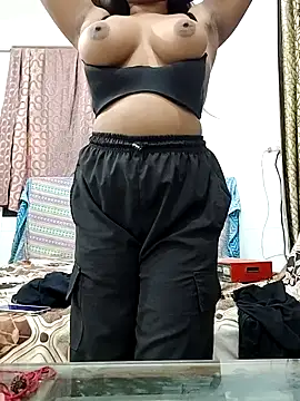 MohiniHott live sex cam