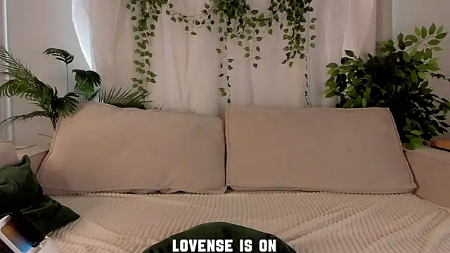 ElizSpieth live sex cam