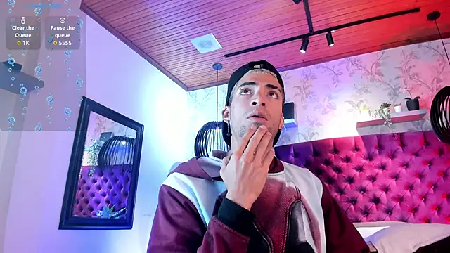 DrakeNeumann live sex cam