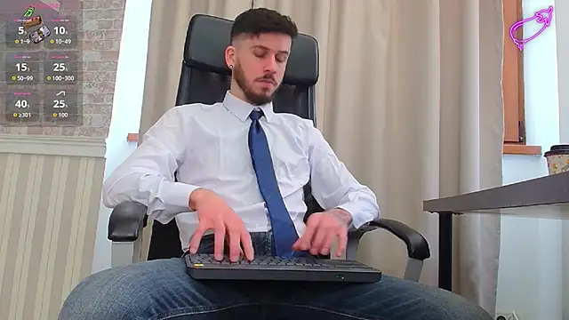 JonahShaw live sex cam