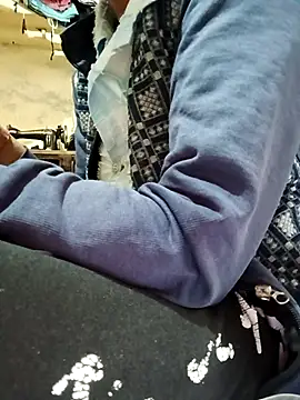 LOVE-VIKA's cam snapshot