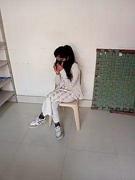 Sunita-collage's cam snapshot