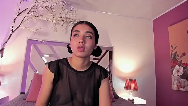 cloe_taylor__'s cam snapshot