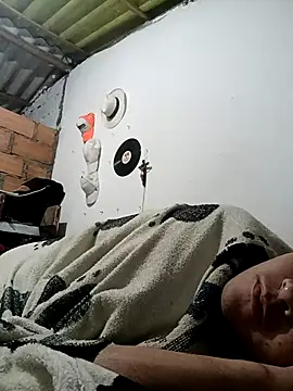 santiii___12's cam snapshot