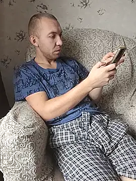 _uncle_Mitya-43_'s cam snapshot