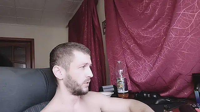 333Alone_in_theDark777's cam snapshot