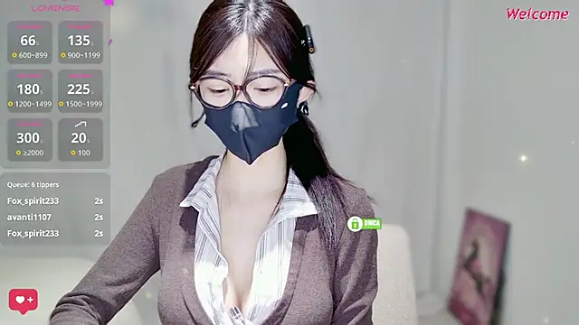 -Hell0-Kitty live sex cam