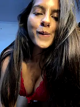 chicachocolate01 live sex cam
